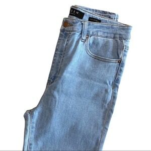 RISEN Light Wash High Rise Skinny Stretch Jeans | 11 Juniors 30"